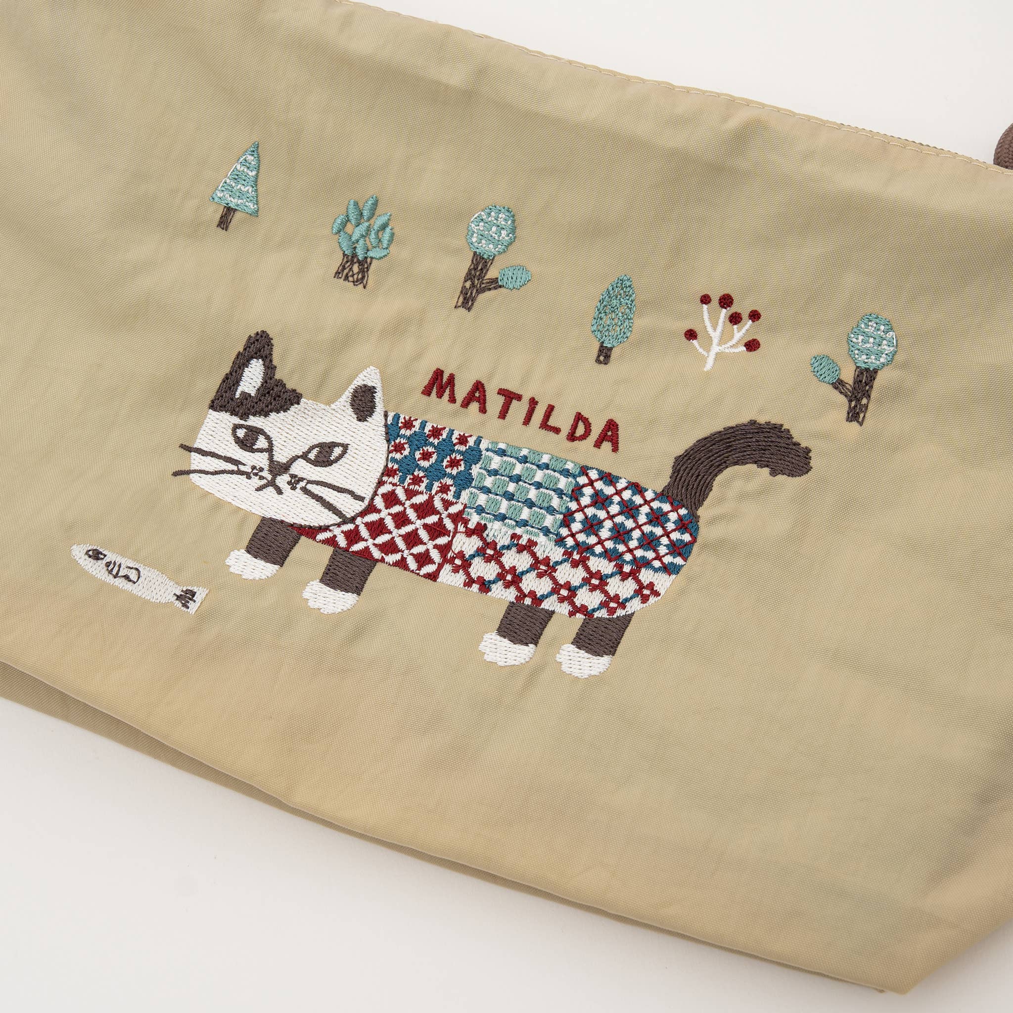 Japan Embroidered Cat Multi-Use Crossbody Bag