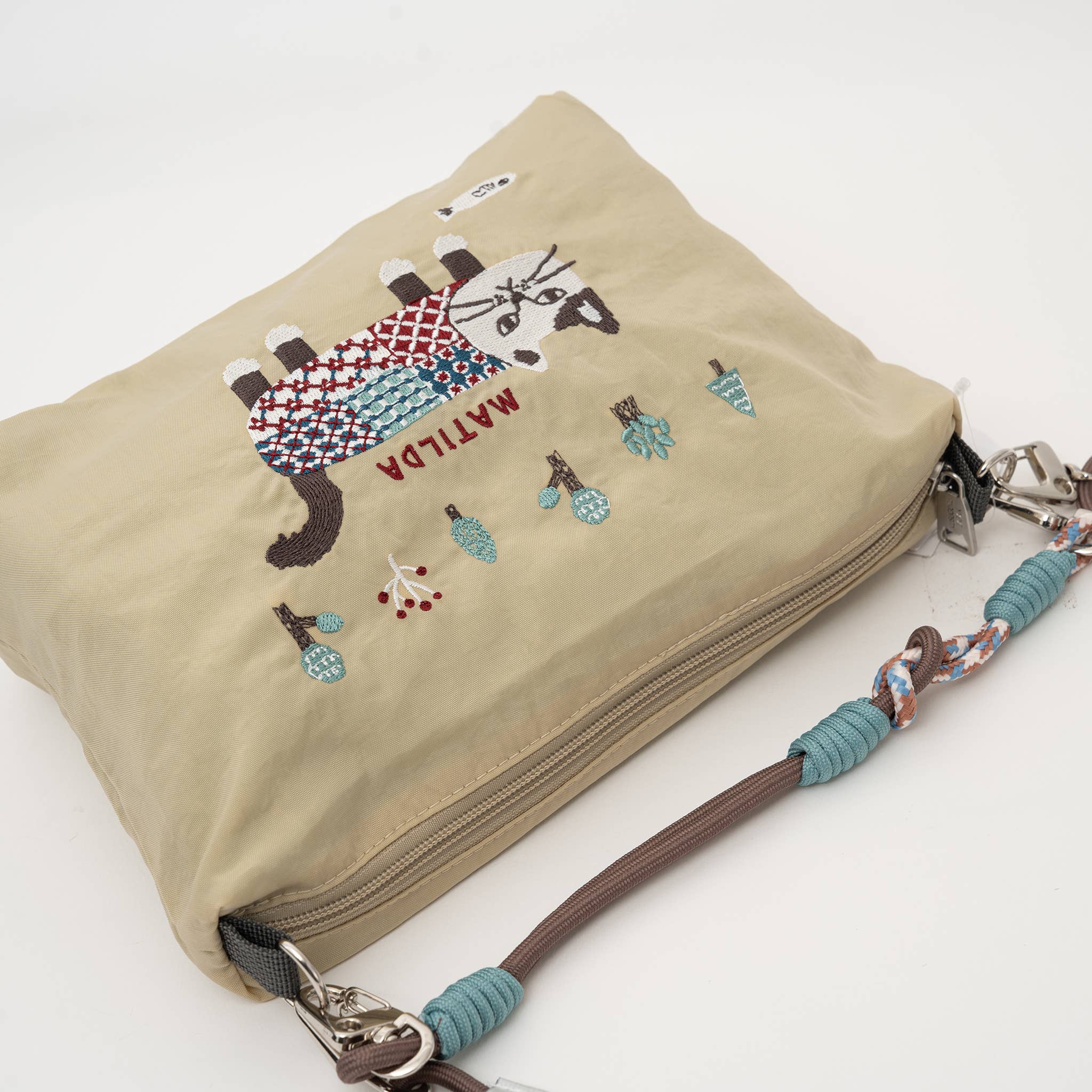 Japan Embroidered Cat Multi-Use Crossbody Bag