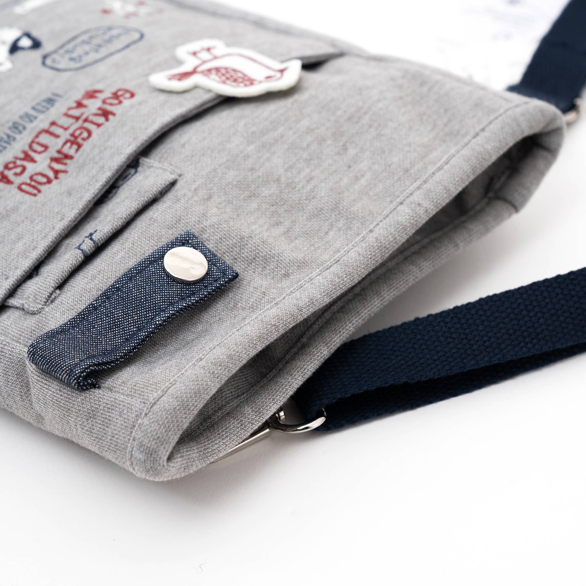 Kusuguru Cat Shoulder Bag Outdoor Sketch & Stationery Pouch