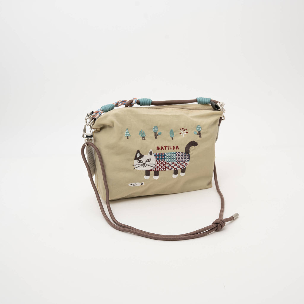 Japan Embroidered Cat Multi-Use Crossbody Bag