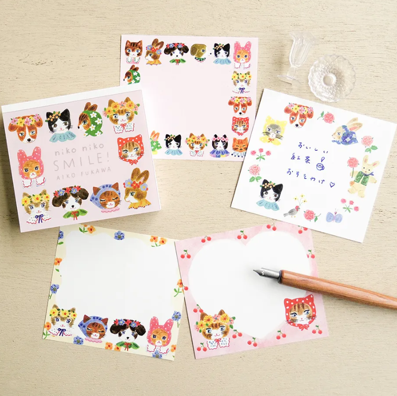 Aiko Fukawa Block Memo Pad | Niko Niko SMILE Animal Note Set