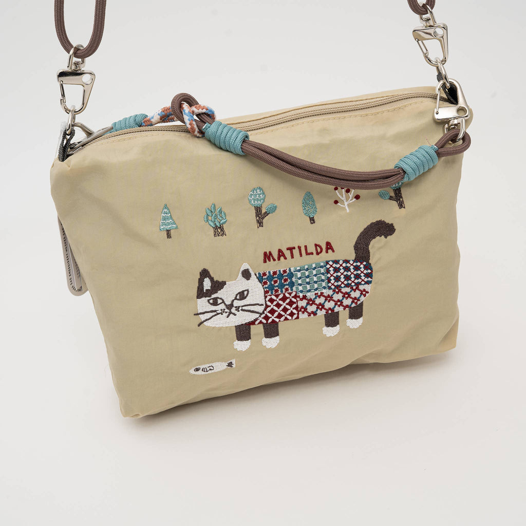 Japan Embroidered Cat Multi-Use Crossbody Bag